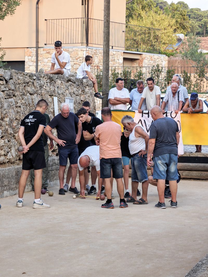 260808 balote_08